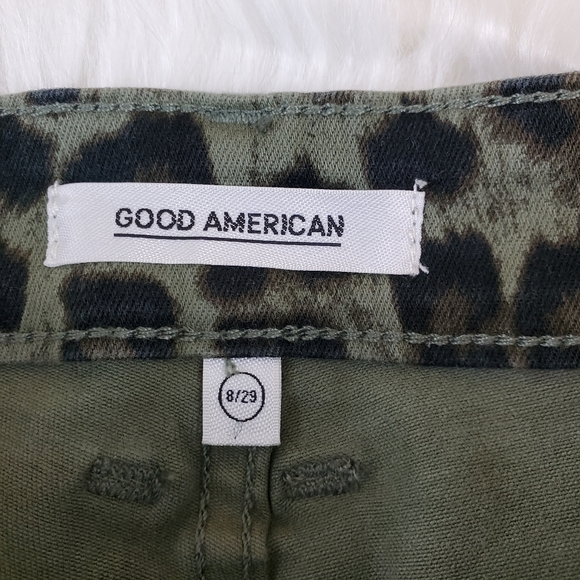 Good American Sz 8 Olive Cut Off Leopard Shorts - Picture 6 of 12